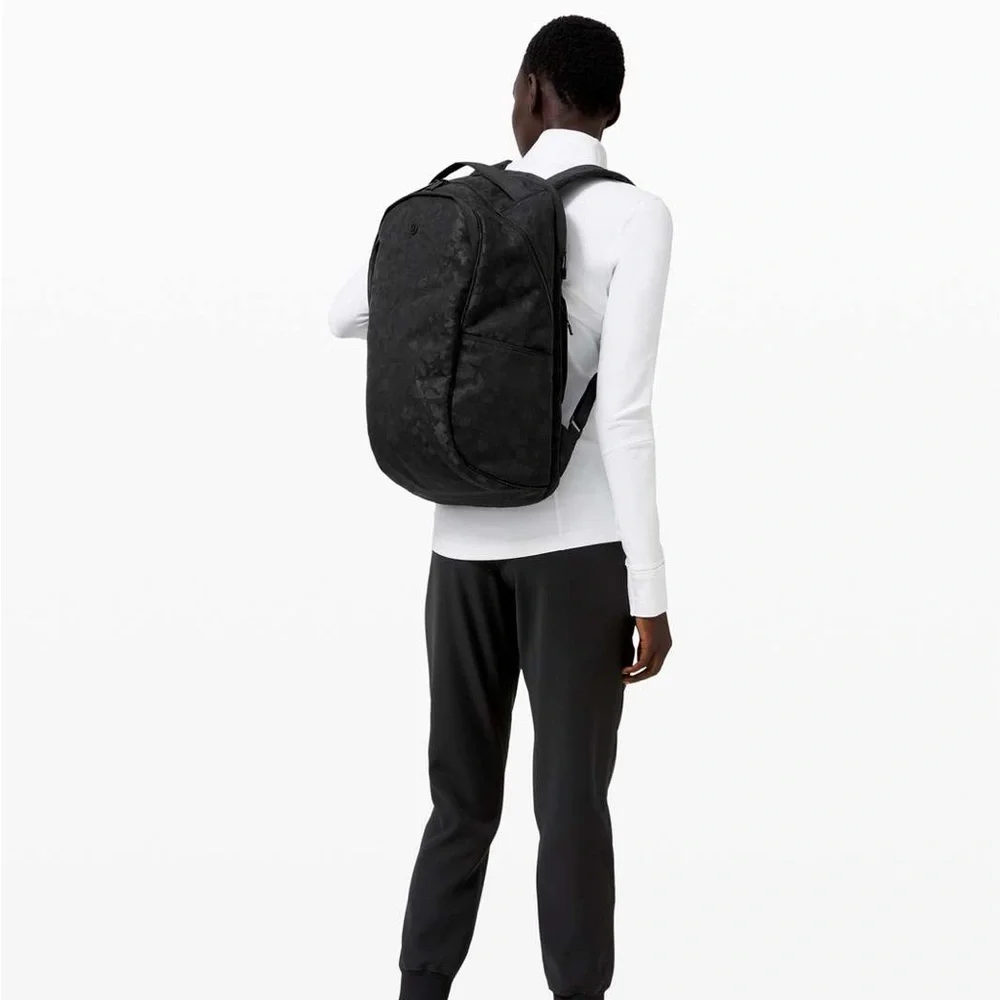 Lululemon Out Of Range Backpack *20L in Fragment Camo Jacquard‎ Black Deep Coal